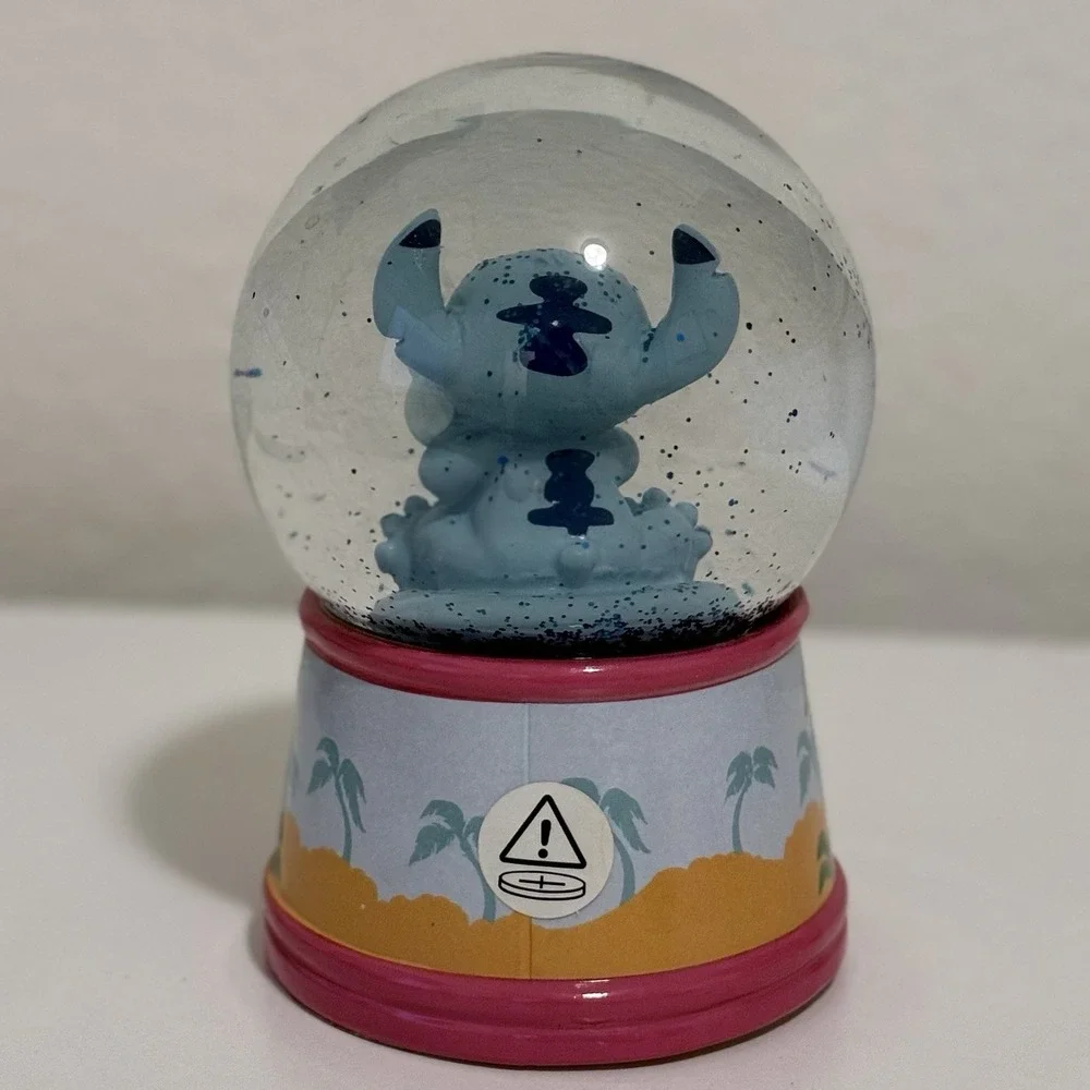 Disney Lilo & Stitch Ohana Light-Up Snow Globe Swirling Glitter NEW/SEALED